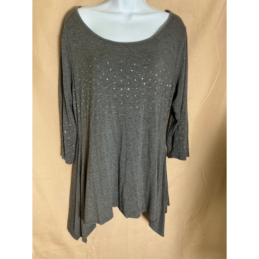 Belldini Tunic Top Women XL Gray Excellent Rhinestone Sharkbite Hem 3/4 Sleeve